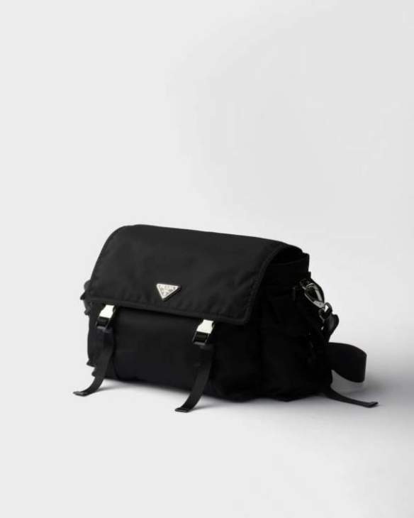 Picture of Prada Handbags _SKUfw208749688fw